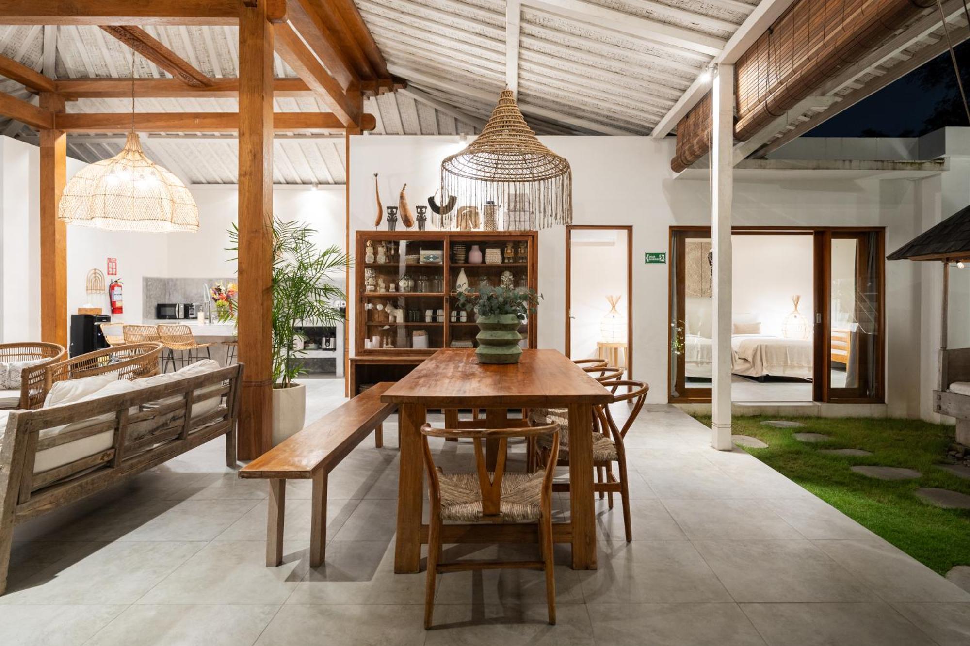 Folie By Alfred In Bali Villa *