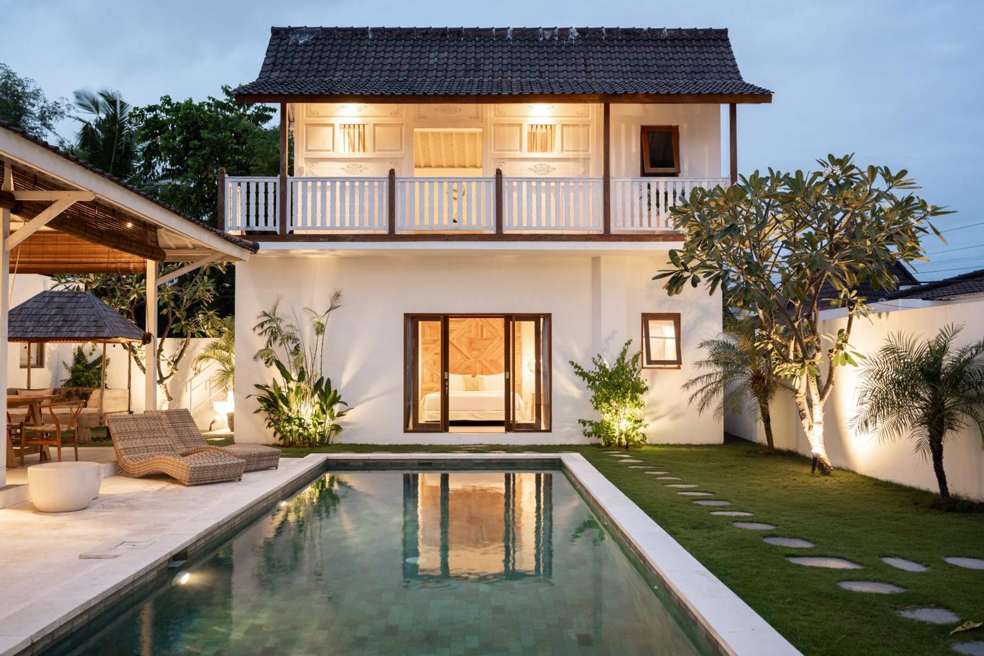 Folie By Alfred In Bali Villa